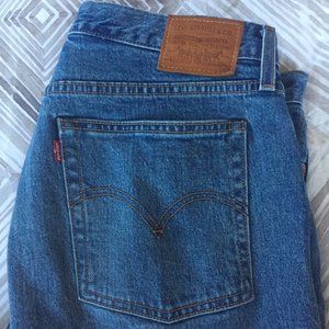 Levi's wedgie icon jeans in These Dreams size 32